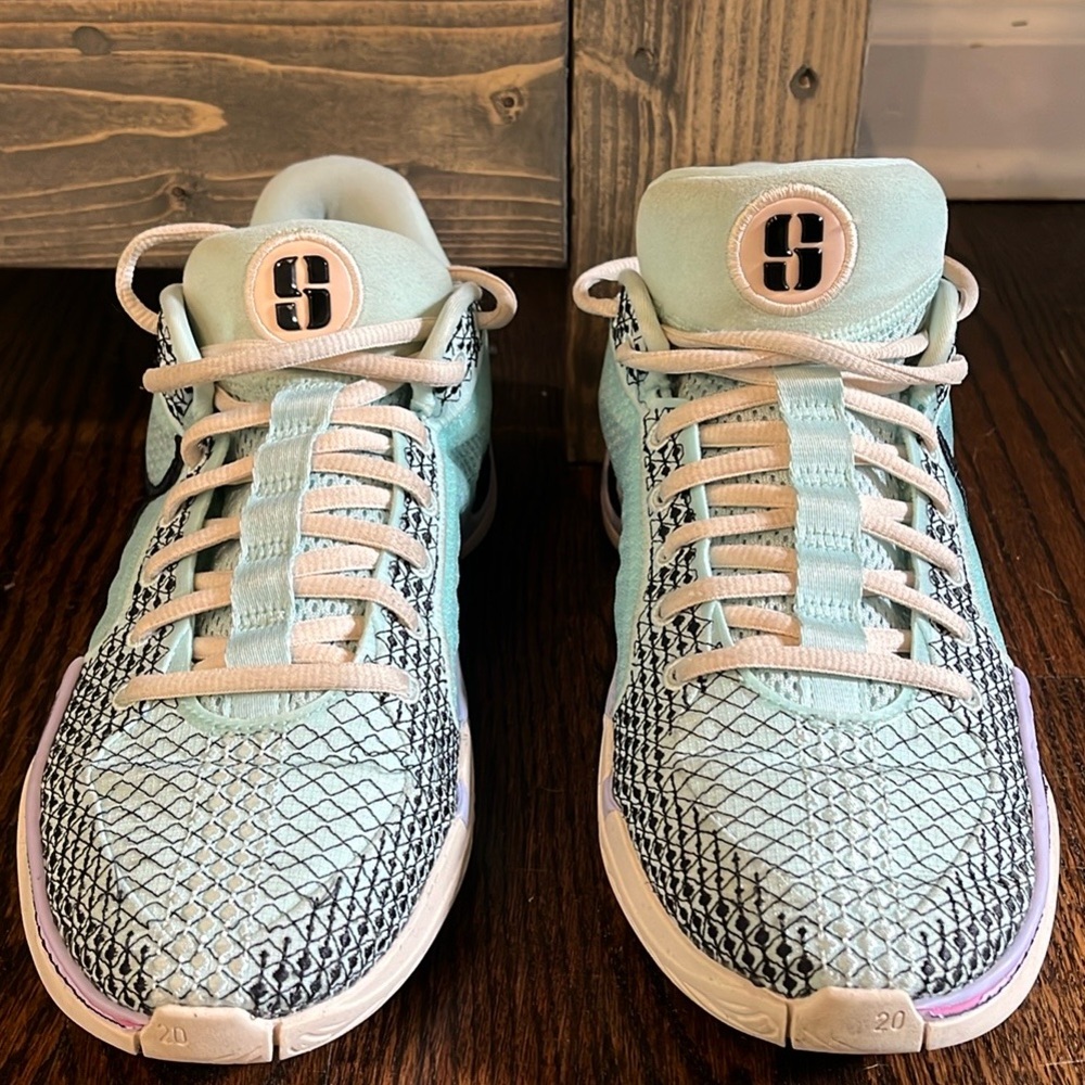 Nike Sabrina 1 Basketball Sneakers